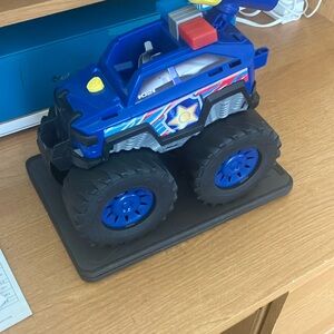 Poltergeist monster truck